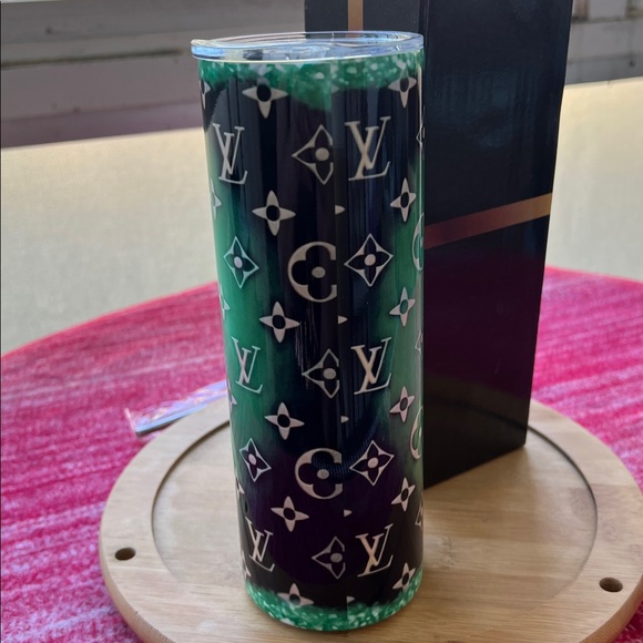 Fashion LV Tumbler - Picture 3 of 7